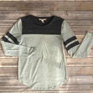 Forever 21 long sleeve top